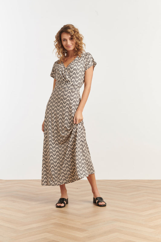 25063 Off-White En Zwarte Schelpenprint Maxi-Jurk
